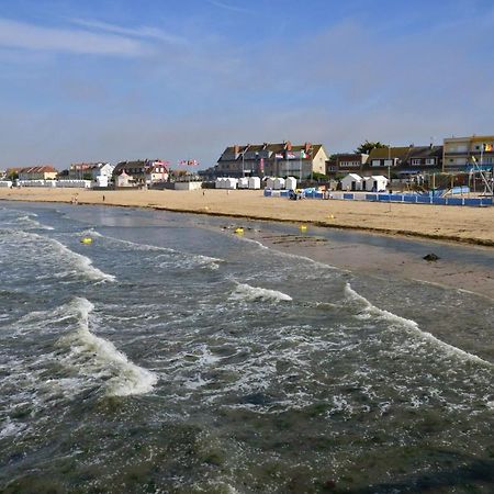 Triplex Avec Jardinet - Wifi - A 400M De La Plage Courseulles-sur-Mer Exterior photo
